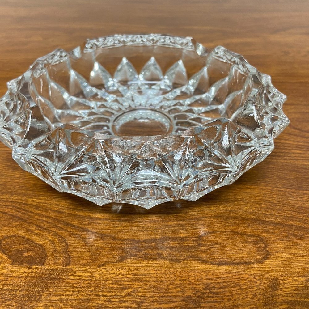 Clear Cut Glass Decorative Bowl - Elegant Crystal-Style Home Accent